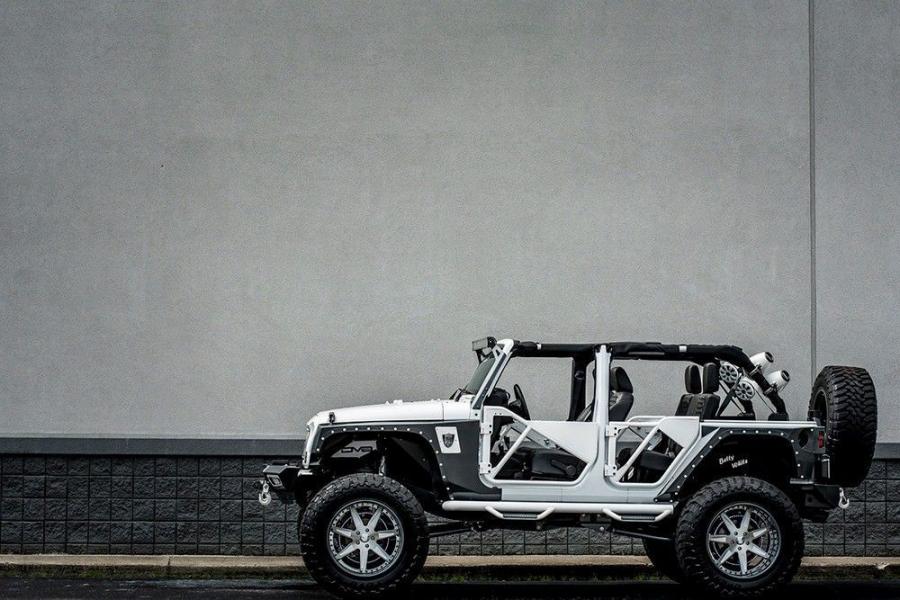  Jeep Wrangler by Brians Motorsports 2015 года  (фото 5 из 8)